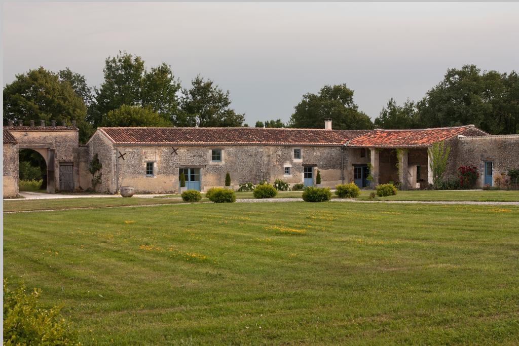 Chambres D'Hotes Logis De L'Astree Saint-Bris-des-Bois 외부 사진