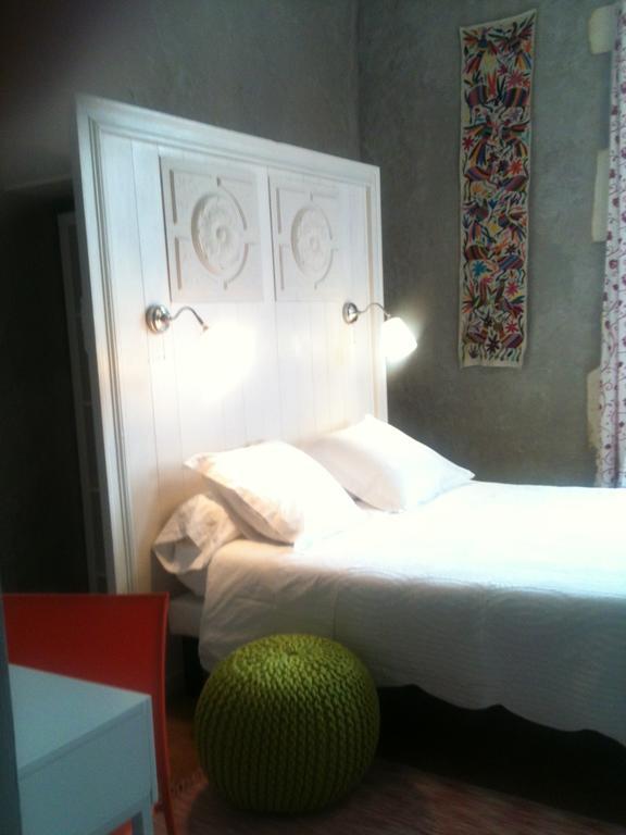 Chambres D'Hotes Logis De L'Astree Saint-Bris-des-Bois 객실 사진