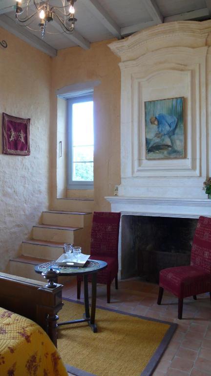Chambres D'Hotes Logis De L'Astree Saint-Bris-des-Bois 객실 사진