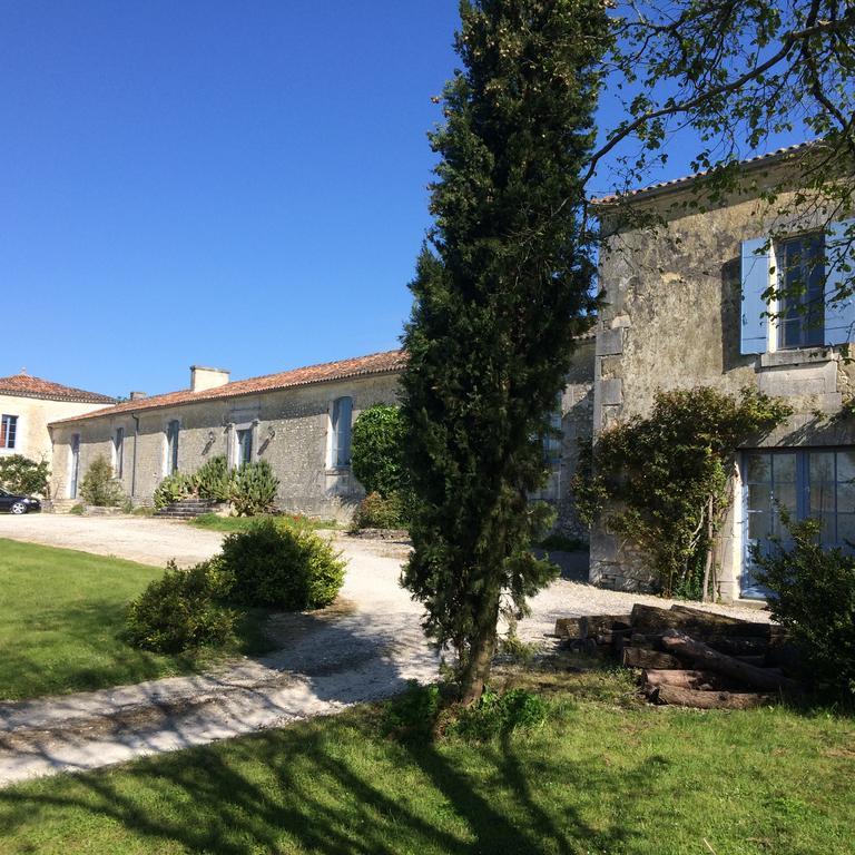 Chambres D'Hotes Logis De L'Astree Saint-Bris-des-Bois 외부 사진